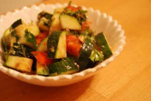 Bol de salade zuchini feta